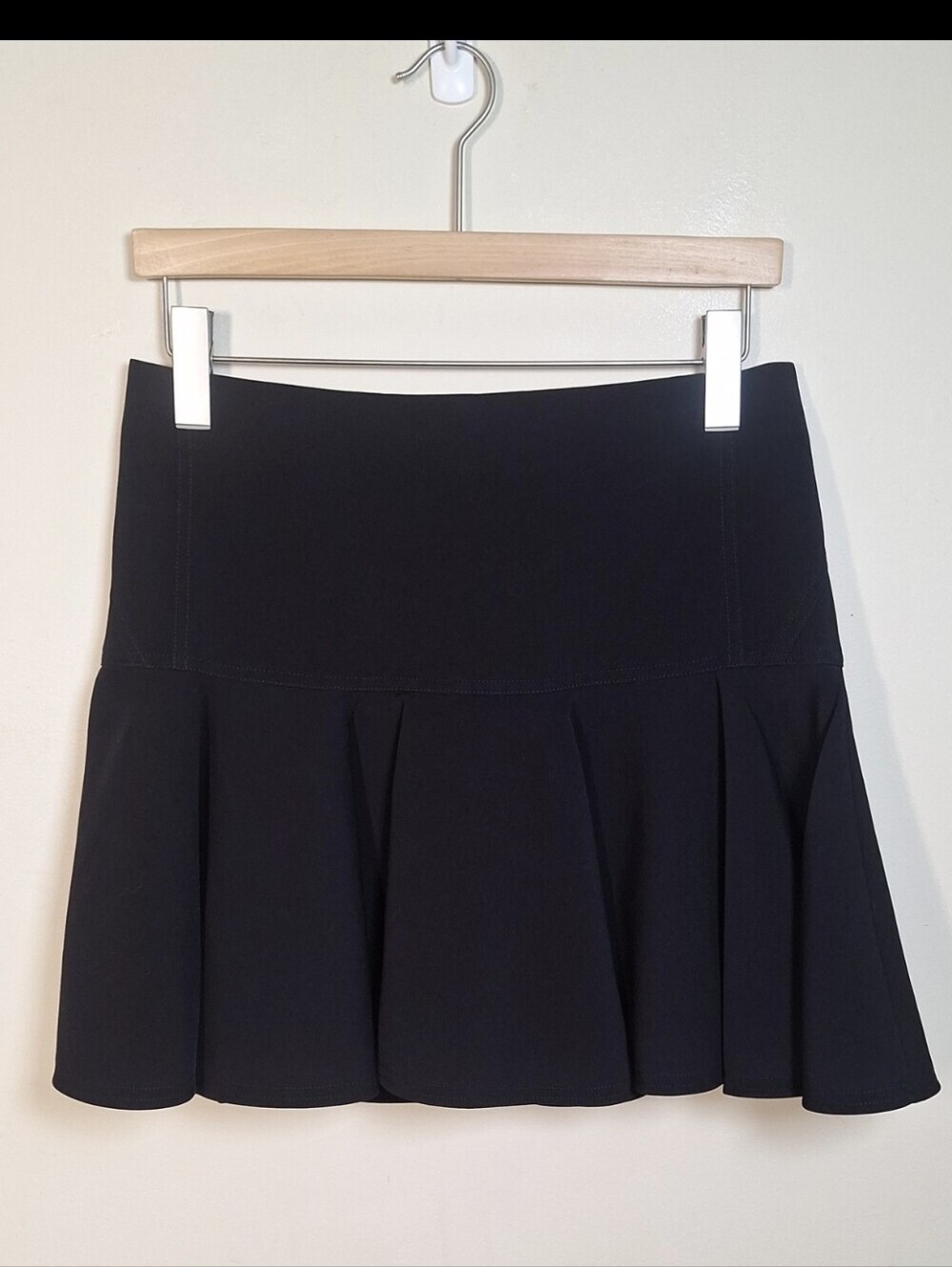 Chloe Drop Waist Flutter/pleated Mini Skirt Sizee EU 38